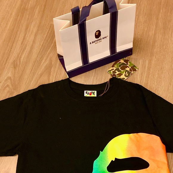 NWT HTF BAPE Pride Rainbow Mens T-Shirt - Picture 3 of 3